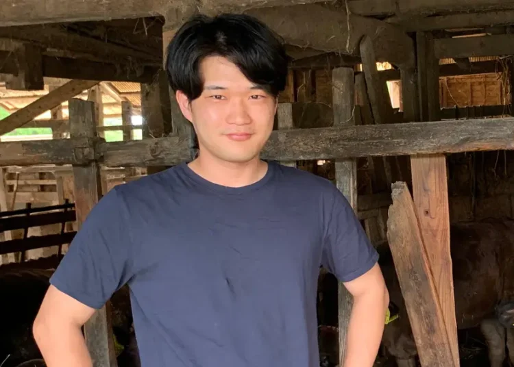 I left my desk job to take over my grandparents’ Wagyu farm in rural Japan. It changed how I define success.