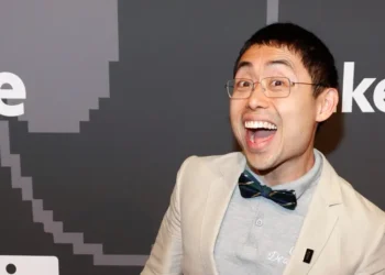 Fans slammed Cliff Tan for promoting AI. He says ignoring the tech would be ‘irresponsible.’