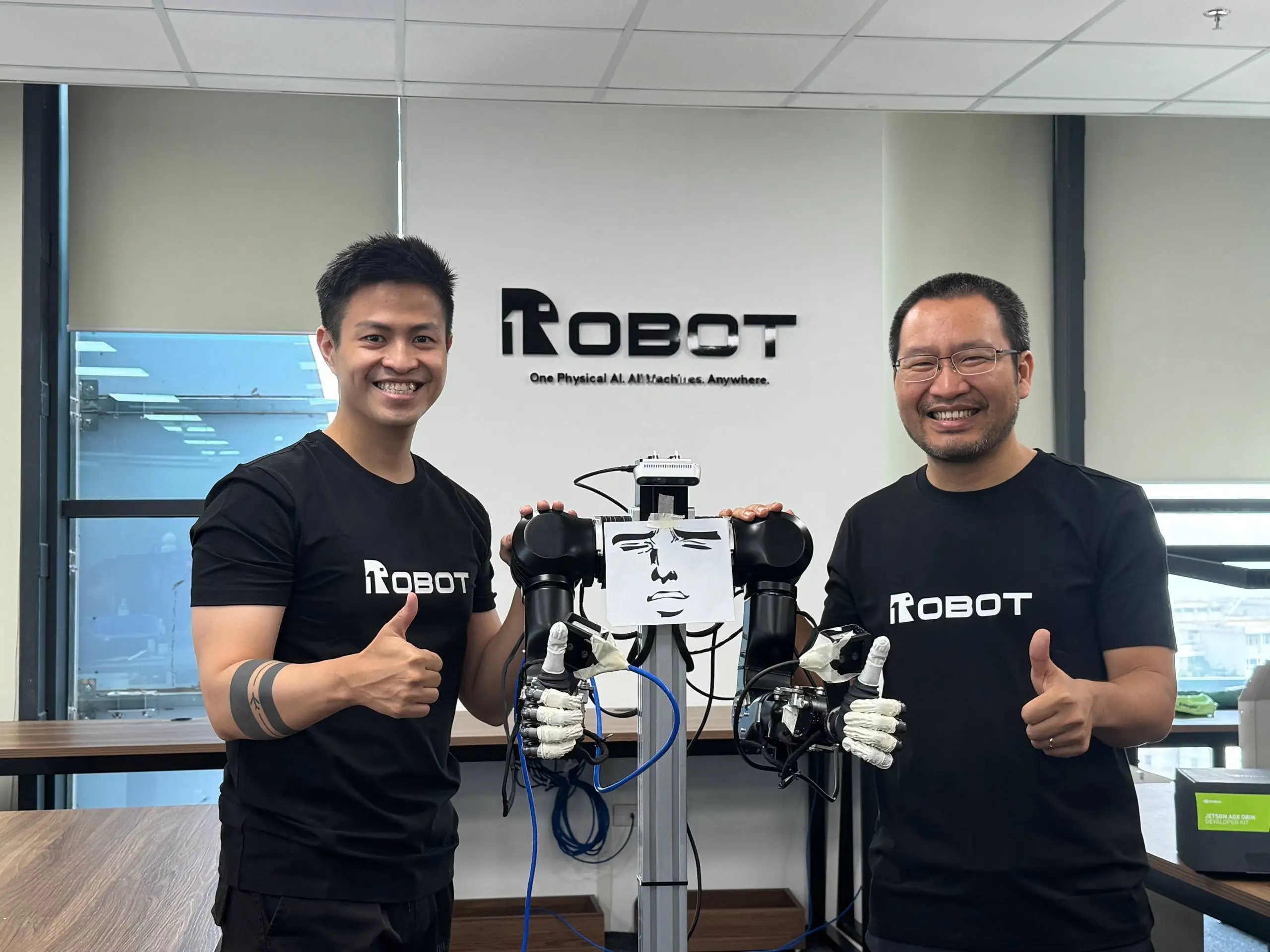 1Robot's cofounders