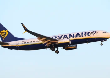 An airline passenger almost got sucked out of the plane. A new report shows how it happened.
