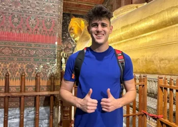 After I graduated from college in the US, I moved abroad to Thailand. It’s nothing like I expected.