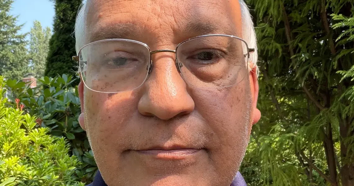 I ‘soft retired’ at 65. I work 3 days a week and take extended vacations.