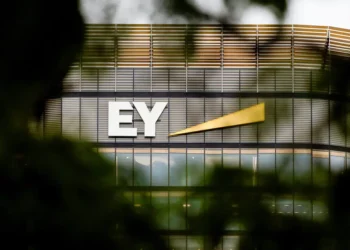 EY is turning its internships into yearlong residencies as AI changes entry-level work