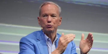 Eric Schmidt is selling his superyacht
