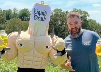 Bashing AI data centers makes its way into brand marketing with new Jason Kelce ad