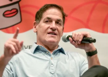 Mark Cuban said ‘only idiot’ founders would stay in California under a wealth tax. We asked 3 founders if they’d leave.