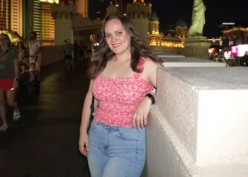 We tried one of Las Vegas’ new all-inclusive deals. From show tickets to meals, the $518 package was a great value.