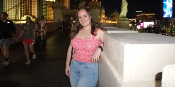 We tried one of Las Vegas’ new all-inclusive deals. From show tickets to meals, the $518 package was a great value.