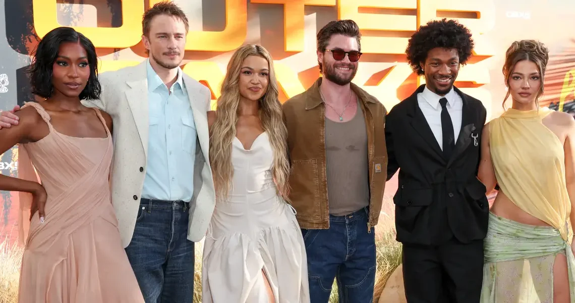 Here’s how the real ages of the cast of ‘Outer Banks’ compare to their characters