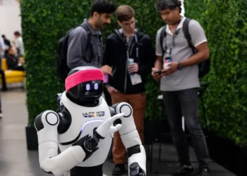 Silicon Valley threw a hot robot party, and the clankers were M.I.A.