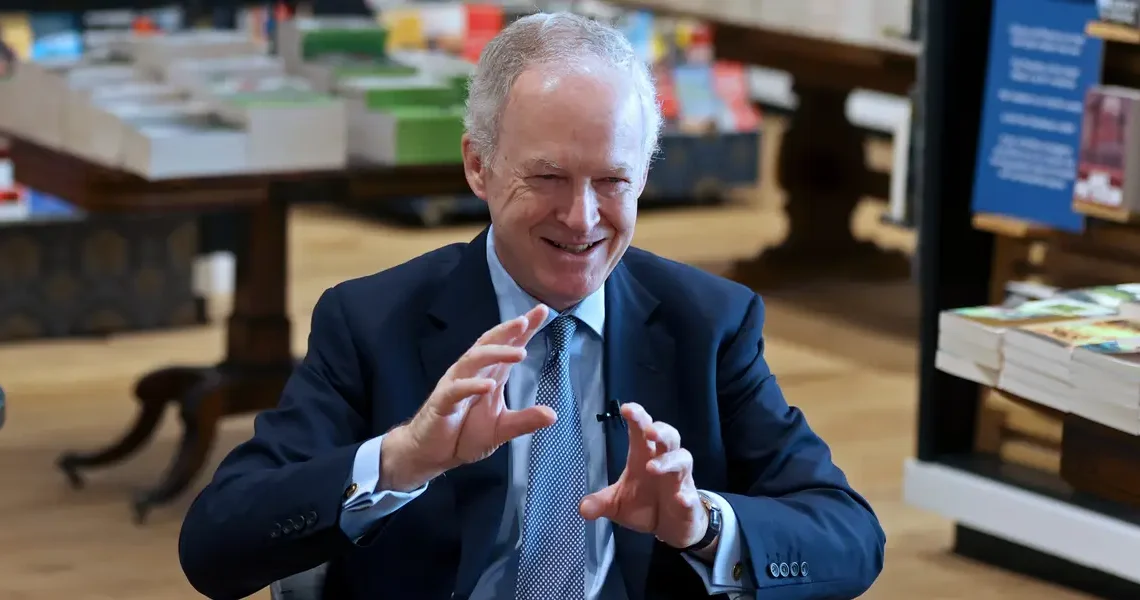 Barnes & Noble has staged an unlikely comeback. CEO James Daunt shared 4 key lessons from its turnaround.