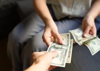 My friend won’t pay me back after I loaned her $2,500. How do I ask for repayment without ruining our friendship?