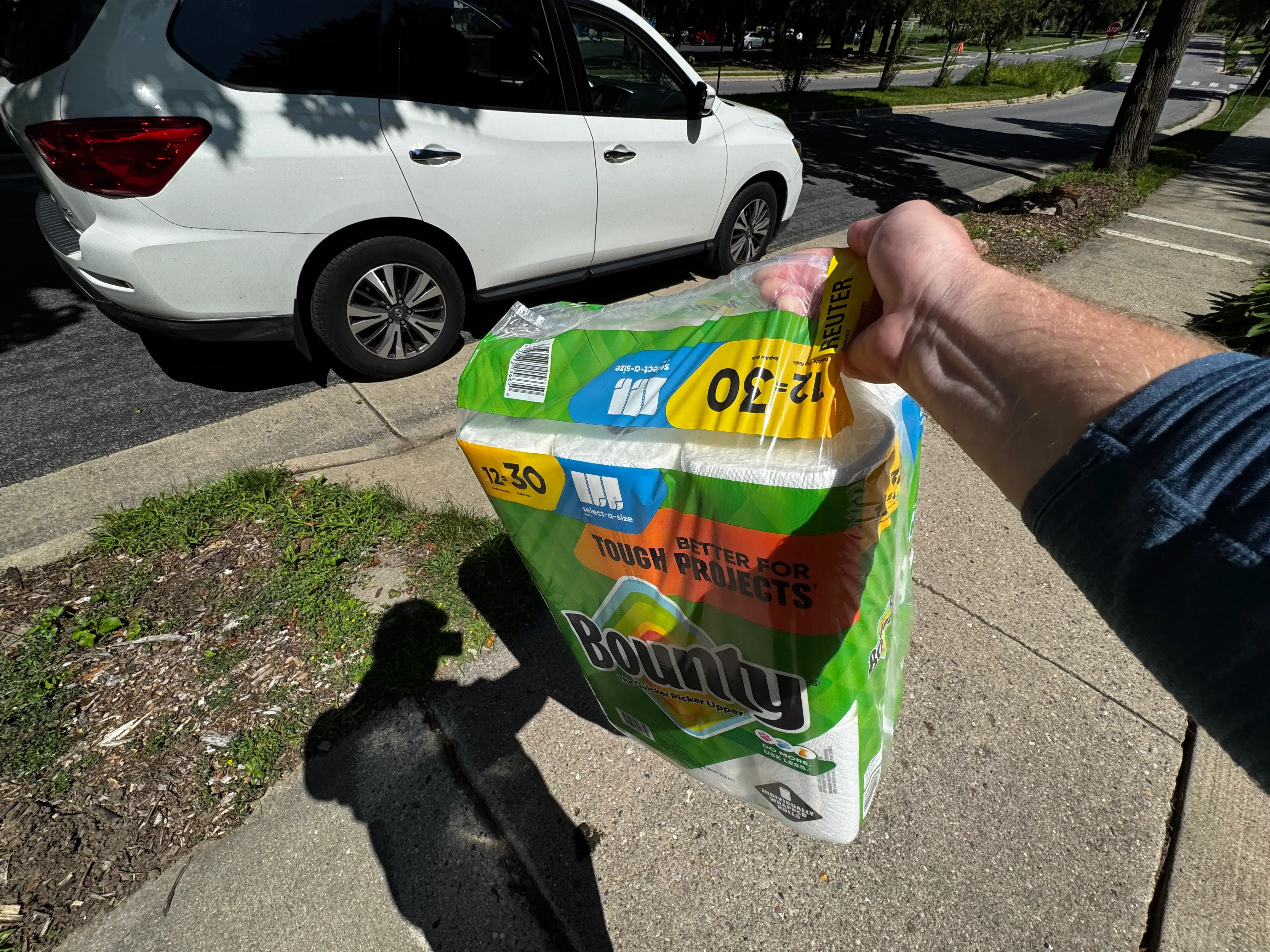 A pack of paper towels delivered from Home Depot in 27 minutes.