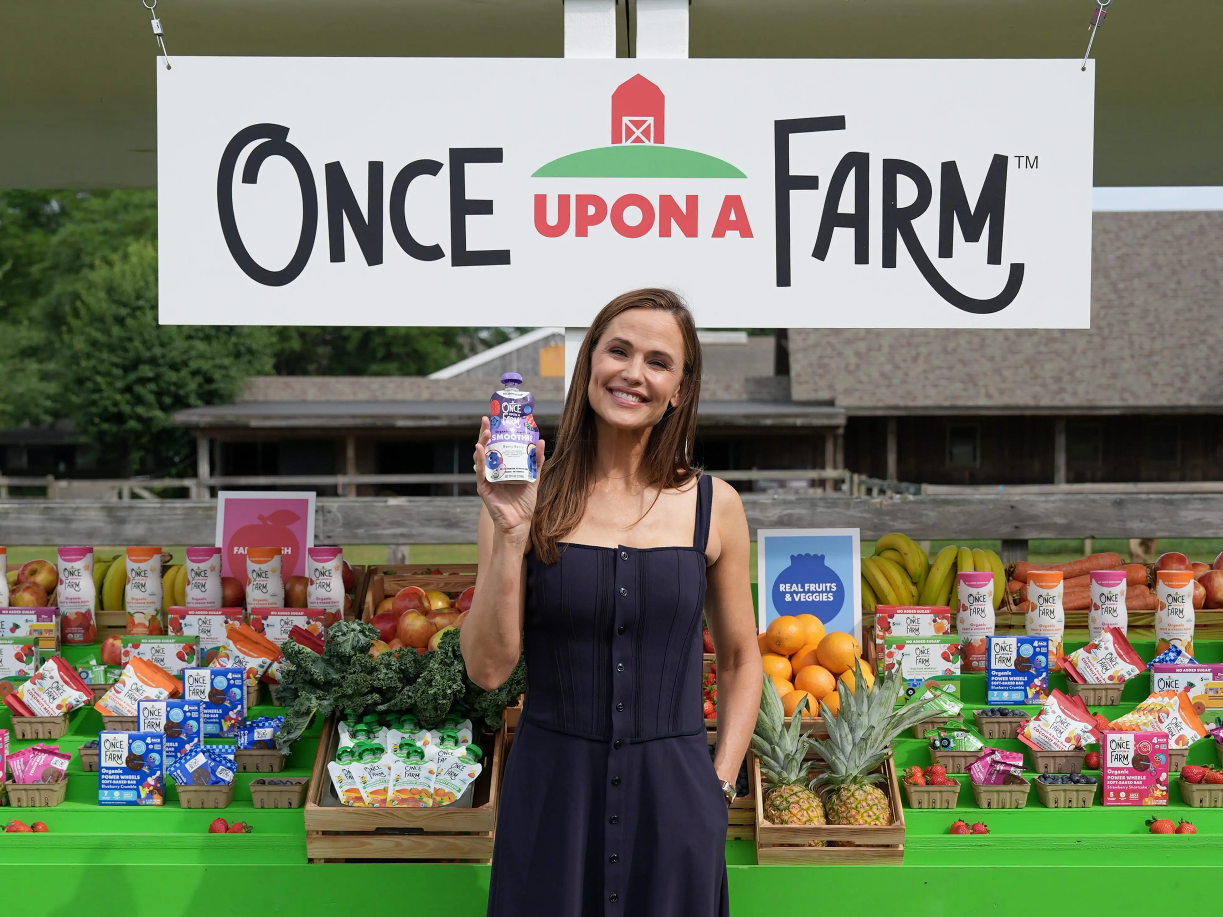 ennifer Garner attends Once Upon A Farm - The Goodness Of Summer Event at Wölffer Estate Stables on July 11, 2026 in Sagaponack, New York.