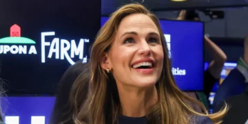 Jennifer Garner says she panicked about money after her divorce. It inspired her career pivot at 45.