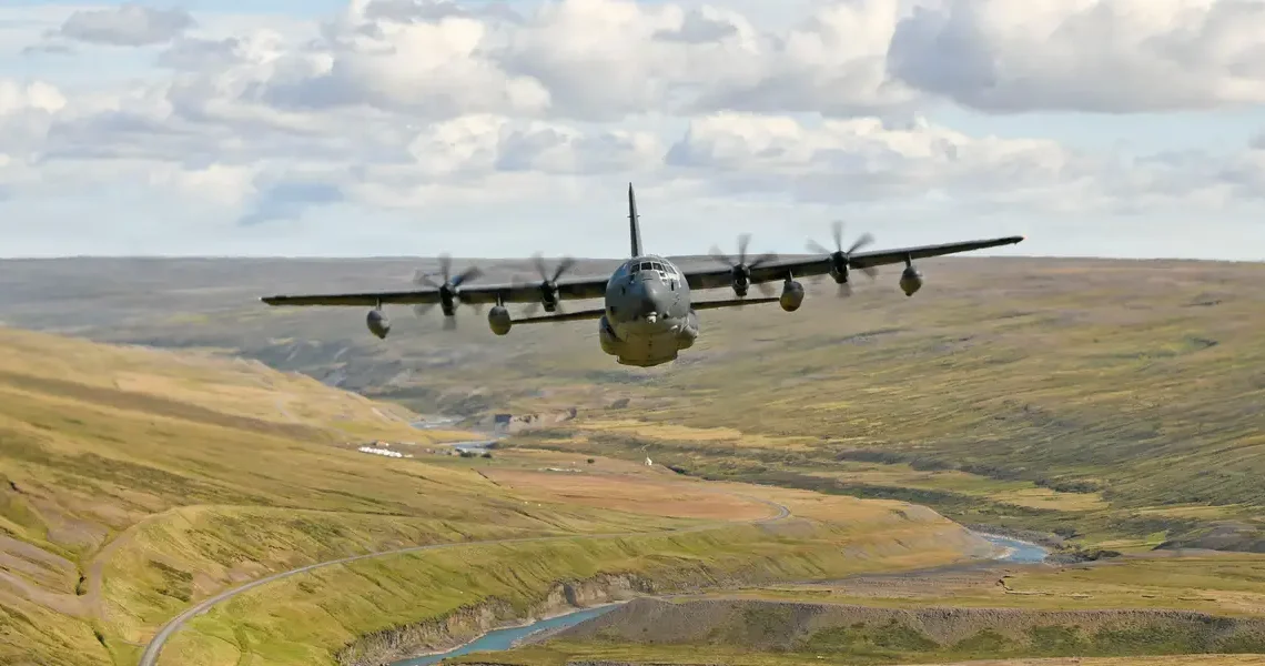 US Air Force special operations forces are eyeing powered gliders to resupply troops far from friendly supply lines