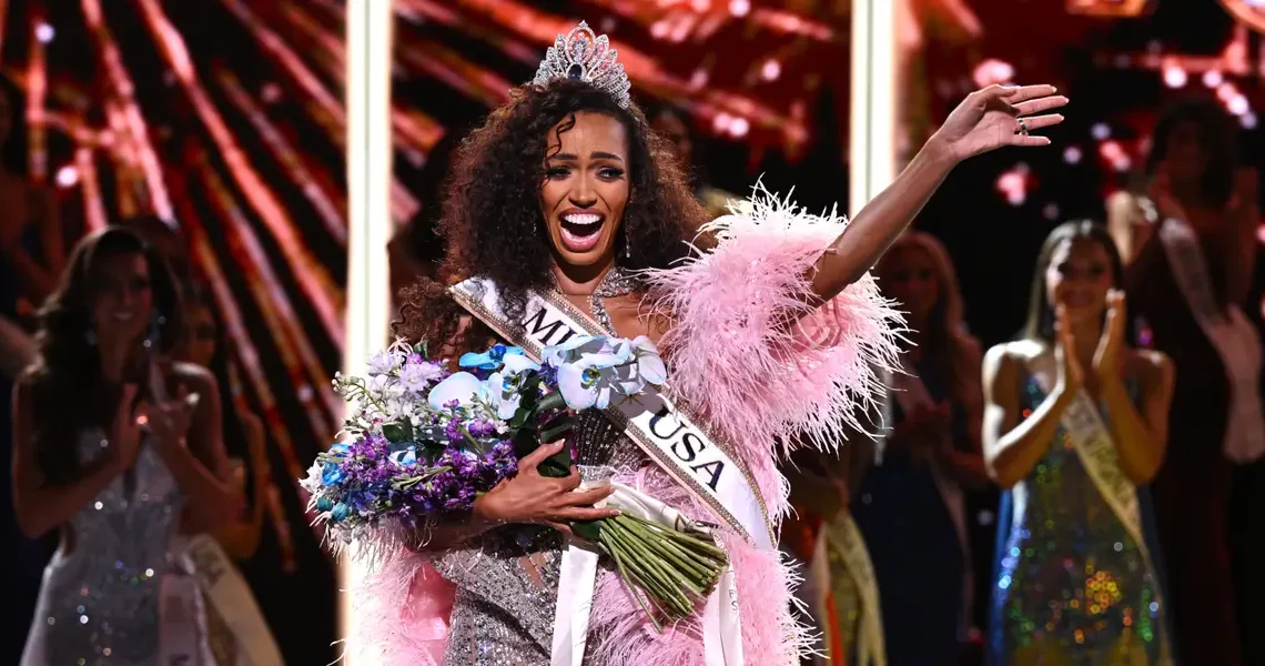 Miss Virginia becomes the first married woman and mother to win Miss USA