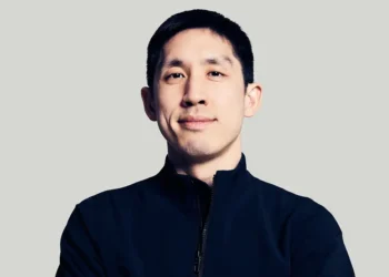 New hires at this AI startup have to earn their AI privileges