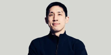 New hires at this AI startup have to earn their AI privileges