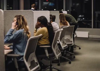 12 jobs that are set to shrink over the next decade