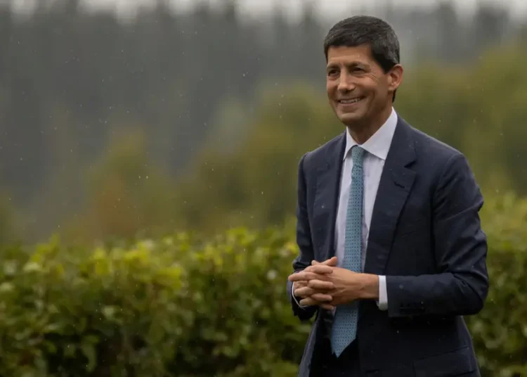 Kevin Warsh is remaking the central bank into the C-suite