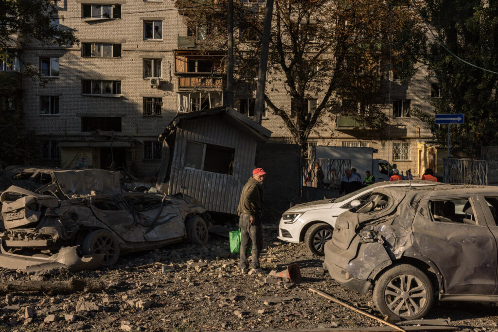 Election fight cracks political unity in Ukraine as Russia bombards Kyiv