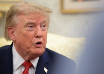 White House attacks CNN reporter after Trump clash, invoking her children
