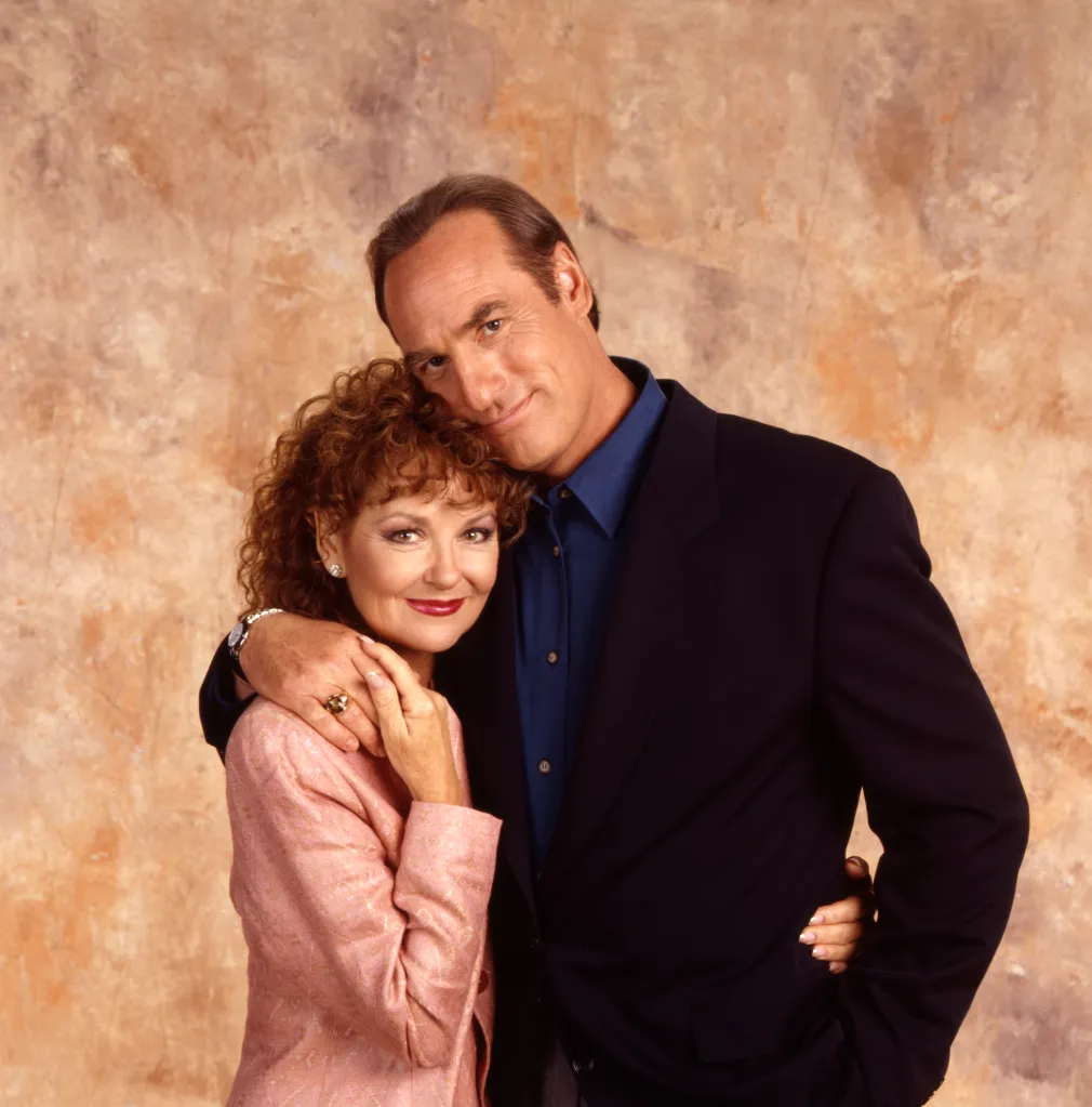Shelley Fabares as Christine and Craig T. Nelson as Hayden from the TV show 