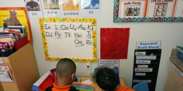 HHS proposes cutting many federal education and health guidelines for Head Start