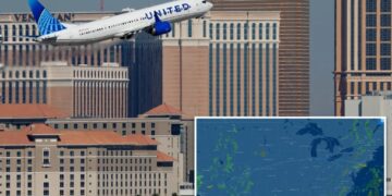 Newark-bound United Airlines flight makes ‘terrifying’ emergency landing in Las Vegas