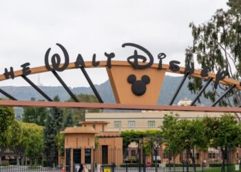Disney Sends Early Retirement Offer to Veteran Executives in Cost-Reduction Effort
