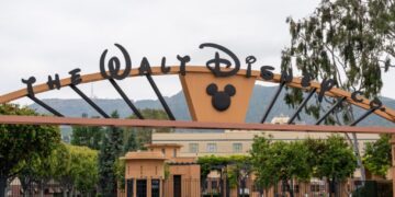 Disney Sends Early Retirement Offer to Veteran Executives in Cost-Reduction Effort