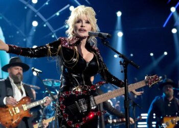 Eminem Pays Tribute to Dolly Parton by Sharing a Heartfelt Letter She Once Wrote Him: ‘A Superstar in Every Sense’