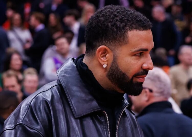 Drake Is ‘Choosin’ Texas’ by Supporting Ella Langley at Her Most Recent Show