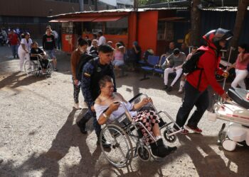 At least 111 dead as 7.4-magnitude earthquake strikes Colombia
