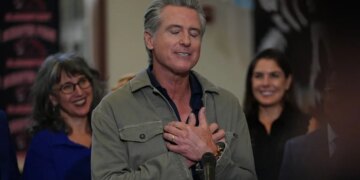Gavin Newsom Was Spotted Living His Best Sad-Boy Life at a Noah Kahan Concert