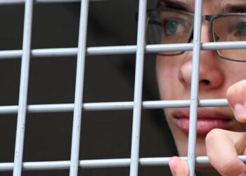 ‘A prisoner can oppose incarceration while remaining confined’: The paradox of Gen Z, capitalism, and consumption