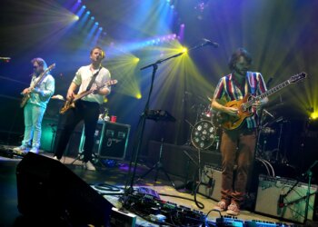 Popular Jam Band Crashes College House Party for Surprise Show—Until Police Shut It Down