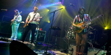 Popular Jam Band Crashes College House Party for Surprise Show—Until Police Shut It Down