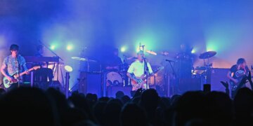 Indie Rock Guitarist Exits Tour Amid Allegations of Inappropriate Messages With Young Fan