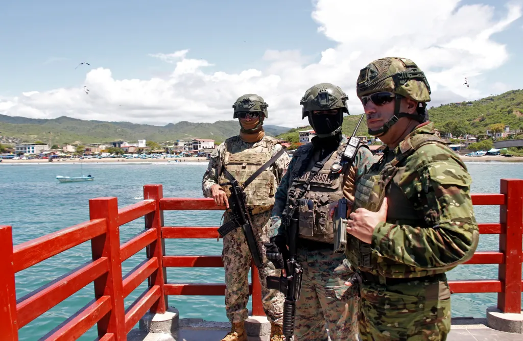Ecuadorian armed forces take position during a security operation in Manabi province, Ecuador, on Feb. 17, 2026.