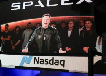 Is Elon Musk’s master plan with SpaceX to have rockets replace planes for global cargo delivery?