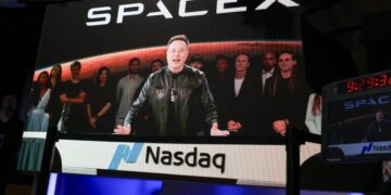 Is Elon Musk’s master plan with SpaceX to have rockets replace planes for global cargo delivery?