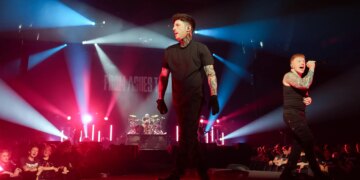 Nu-Metal Singer Threatens to ‘Destroy’ Audience Member for Squirting Him With a Water Gun: ‘It Could’ve Been Filled With Bleach’