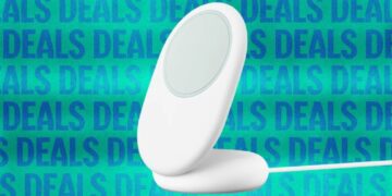 The Google Pixelsnap Charger With Stand Is 50 Percent Off Right Now