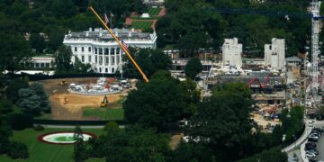 Ballroom opponents ask Supreme Court to keep Trump project on hold