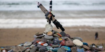 Harry Potter Fans Forced a $570 Million Power Cable to Avoid Dobby’s Fake Grave