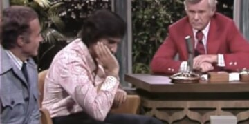 How Johnny Carson Used ‘The Tonight Show’ to Expose a Self-Proclaimed Psychic