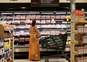 Annual inflation cooled slightly in July despite renewed fighting in Iran