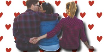 Introducing ‘Cushioning,’ the Latest Toxic Trend That Dating Experts Say Is a Red Flag